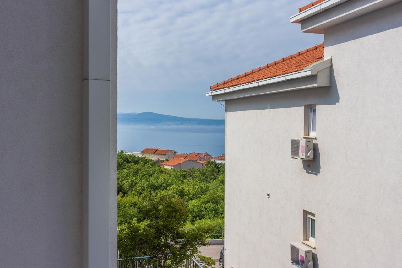 Apartments Andrea & Sander Crikvenica Exterior foto